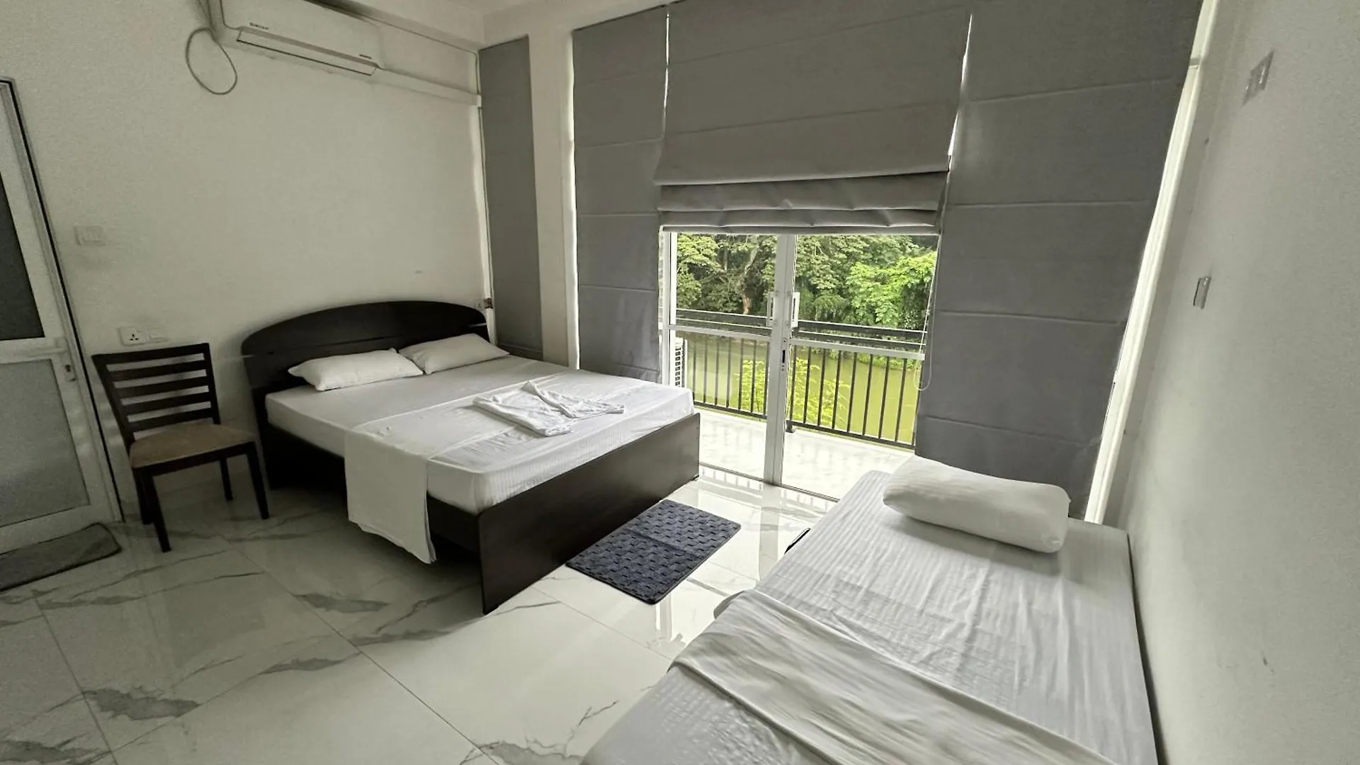 Varsity Villa Kandy Pensjonat