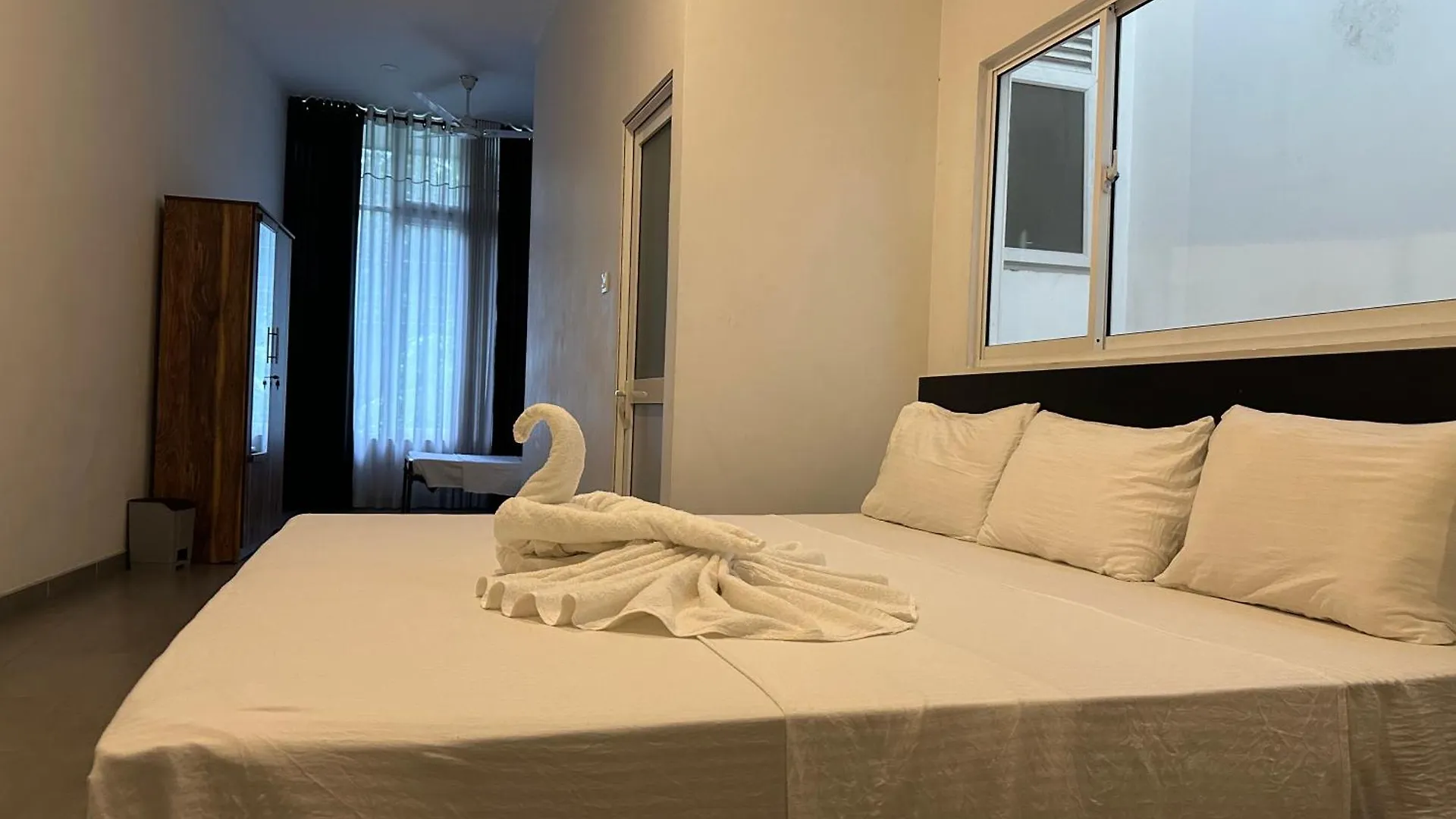 Pensjonat Varsity Villa Kandy
